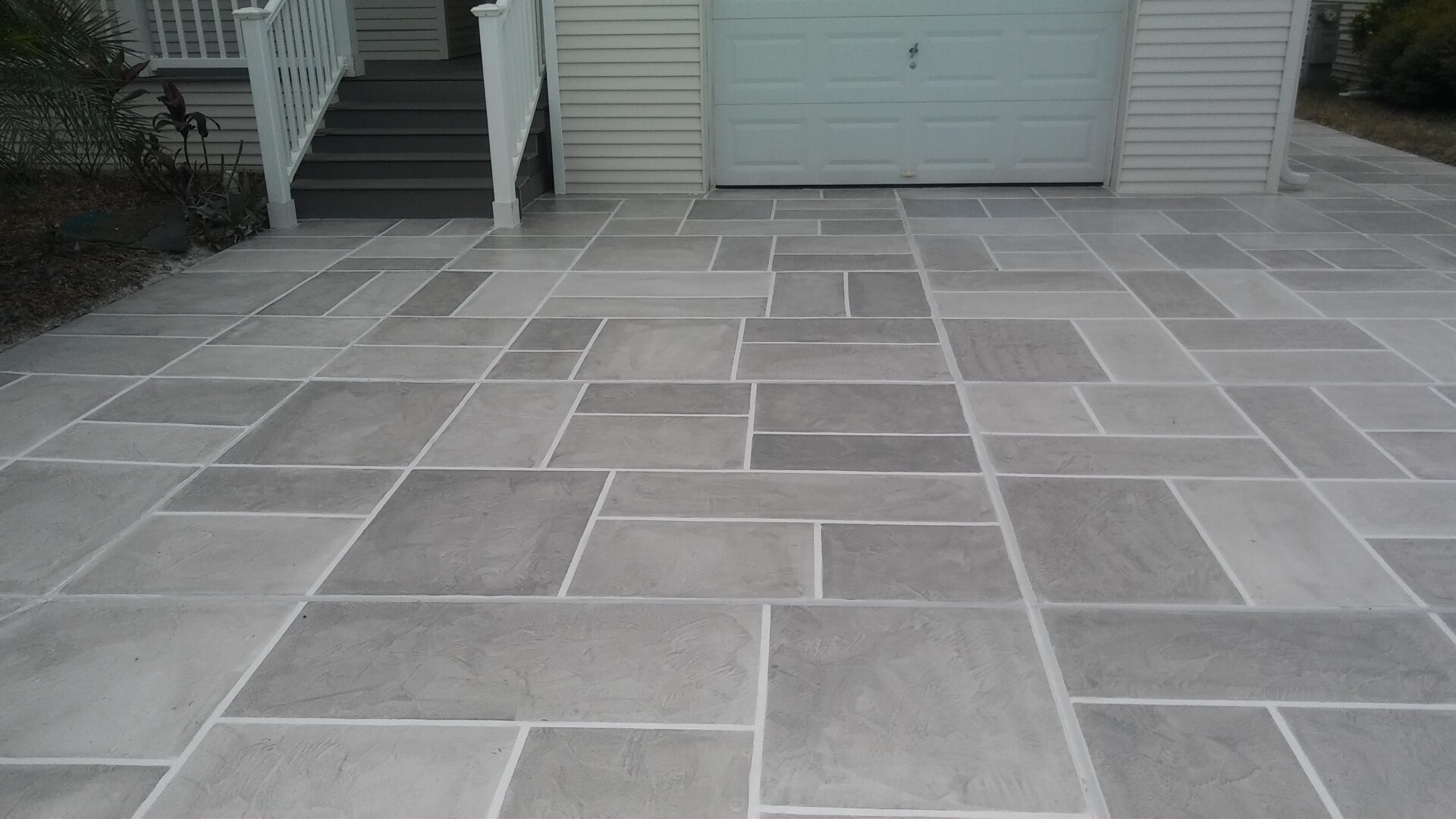 driveway with faux stone