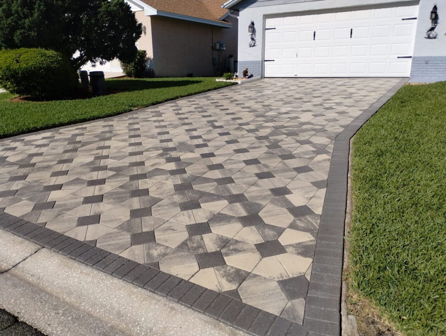 IMG_20240404_101324525 driveway pavers Lutz
